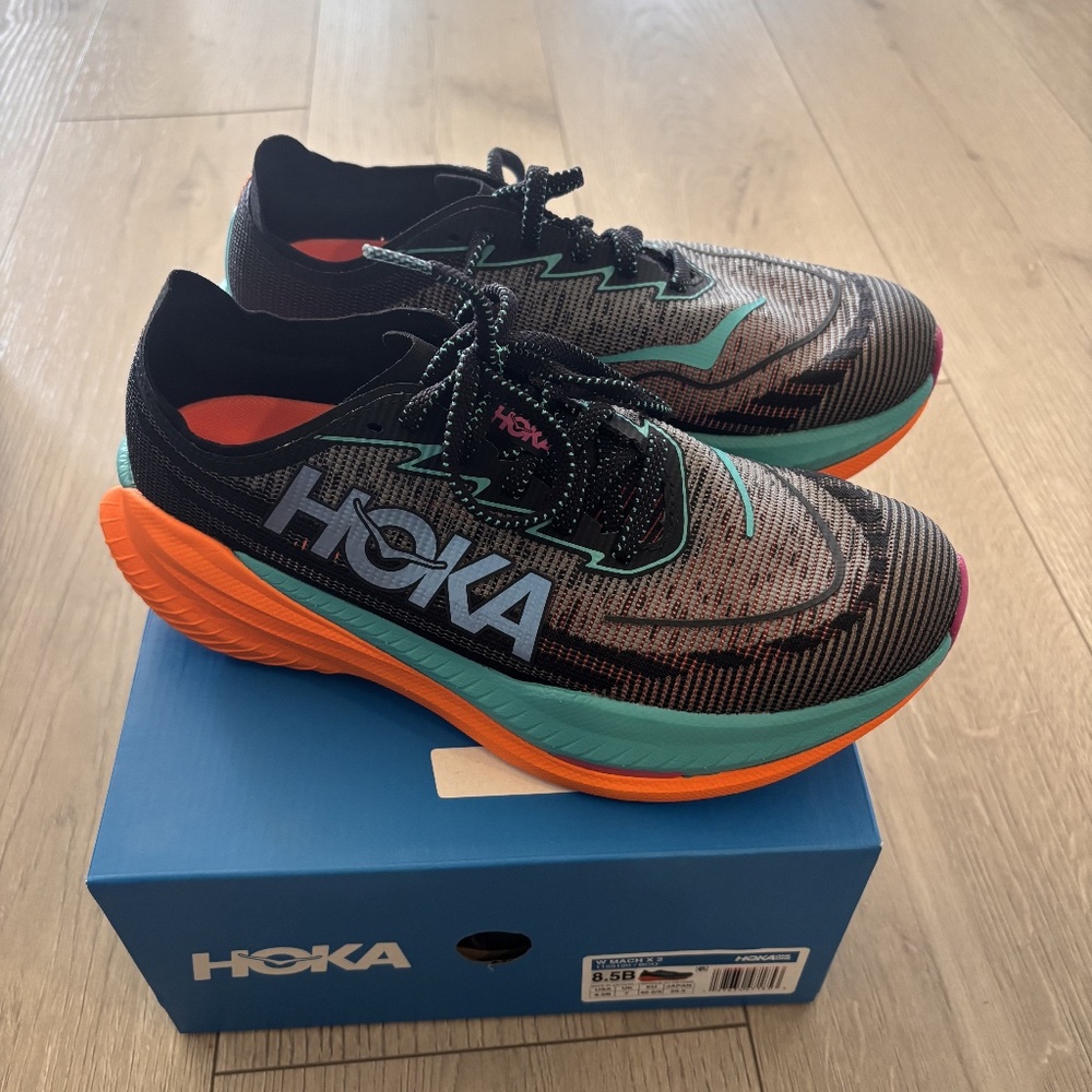 NEW HOKA Mach X 2 women's 8.5